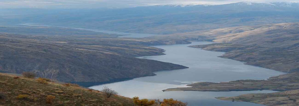 Армянское нагорье и река Мурат (Арацани). Фото http://www.elaziggezi.com/Sitecontents/page/203