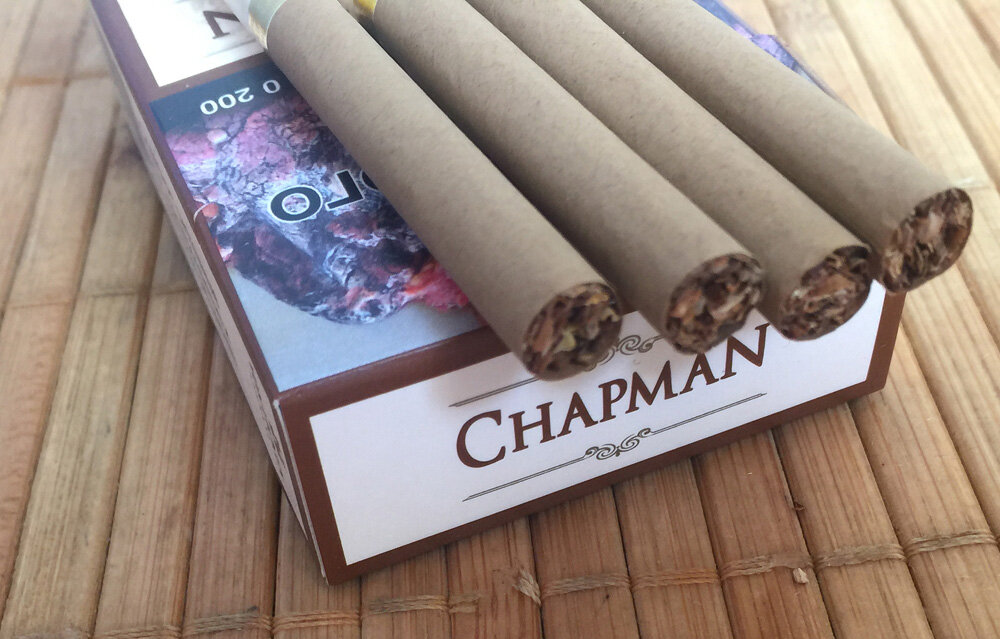 Chapman compact. Сигареты Chapman Классик. Сигариллы Чапман. Сигареты Германия Chapman. Чапман сигареты класси.