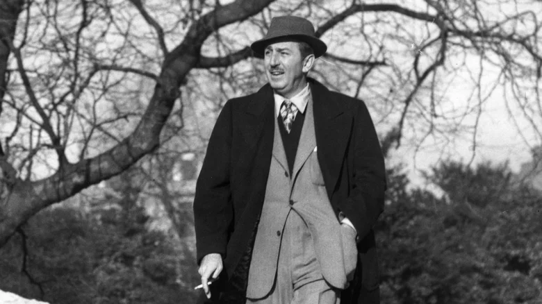 Дисней на прогулке. Википедия