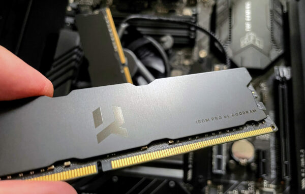 Как я перешел с 16-ядерного AMD на 6-ядерный Intel и был удивлен6