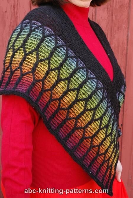 Вязаная спицами шаль Spanish Baroque