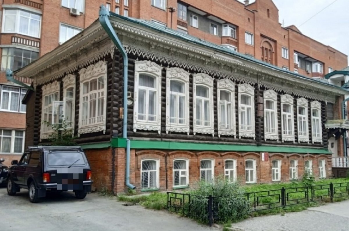    В Новосибирске в доме-памятнике на Сибревкома осенью подключат отопление