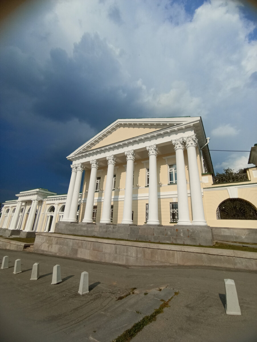 Прогулка по Харитоновскому парку. Храм Вознесения | Серебристый ландыш |  Дзен