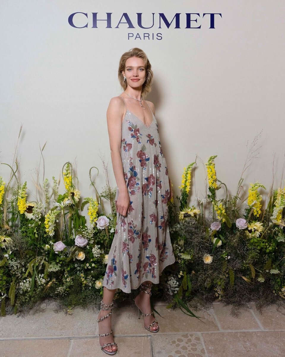 instagram.com/natasupernova/