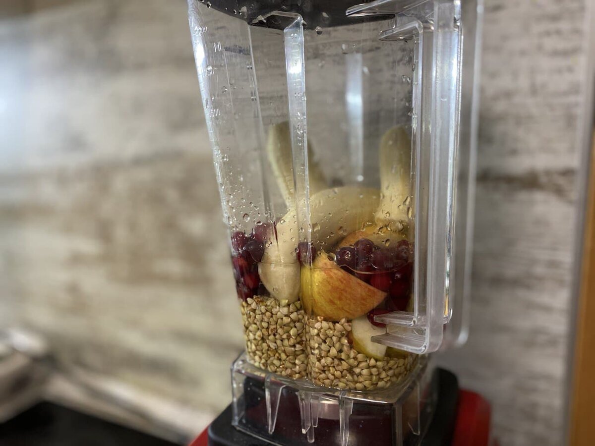 Примерный вариант закладки ингредиентов для живого йогурта в блендор