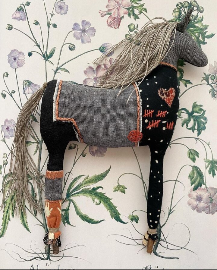 Фото использовано с открытого источника: https://quaintmarie.com/pages/gallery