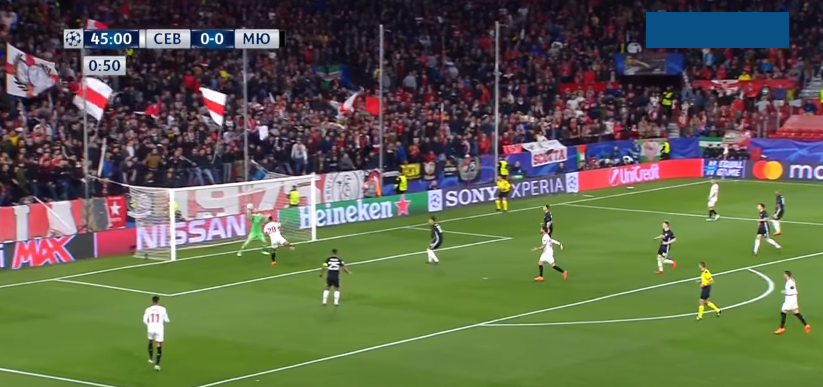 Фантастический сейв в исполнении голкипера МЮ