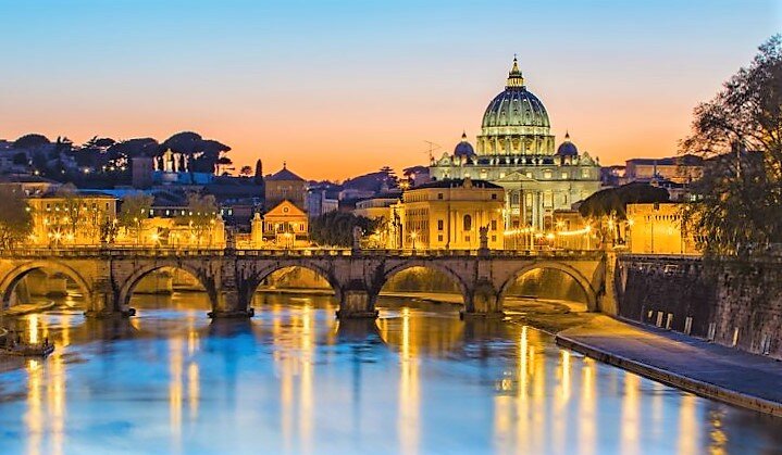 "Ватикан кинжал в сердце Италии" Томас Пейн.