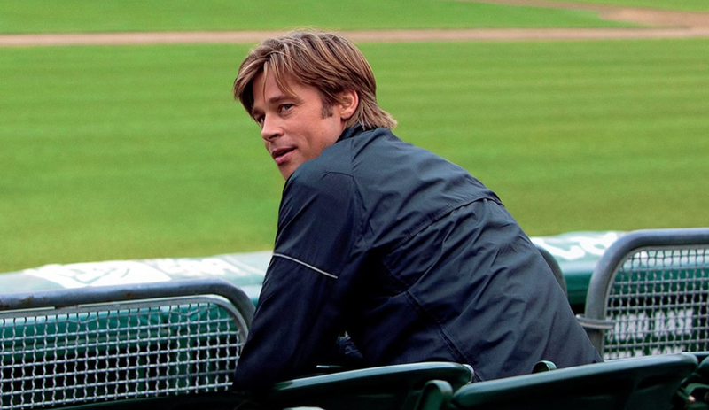 История повествует нам о неком стратеге, человеке, который пошел против системы и остался победителем. Ну и конечно, Брэд Питт в главной роли - бесподобен.