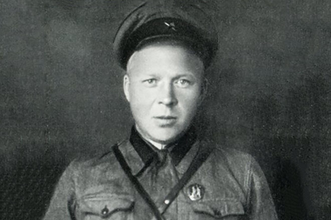 Аркадий Гайдар, военкор, солдат и писатель. Один из любимых писателей моего детства.