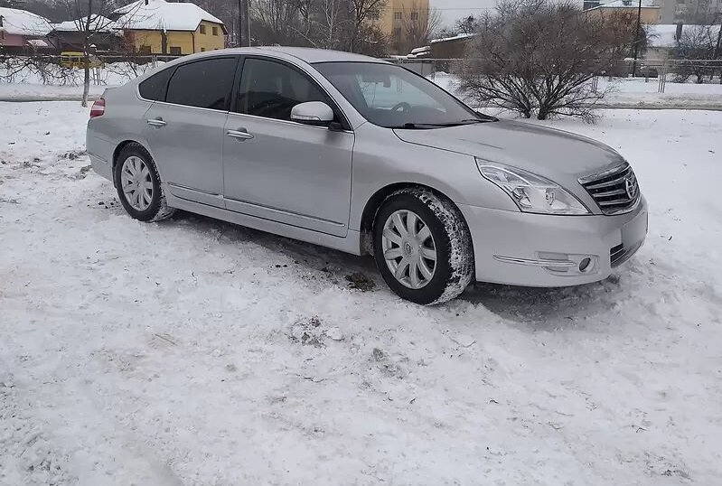 Теана - это довольно крепкий автомобиль.