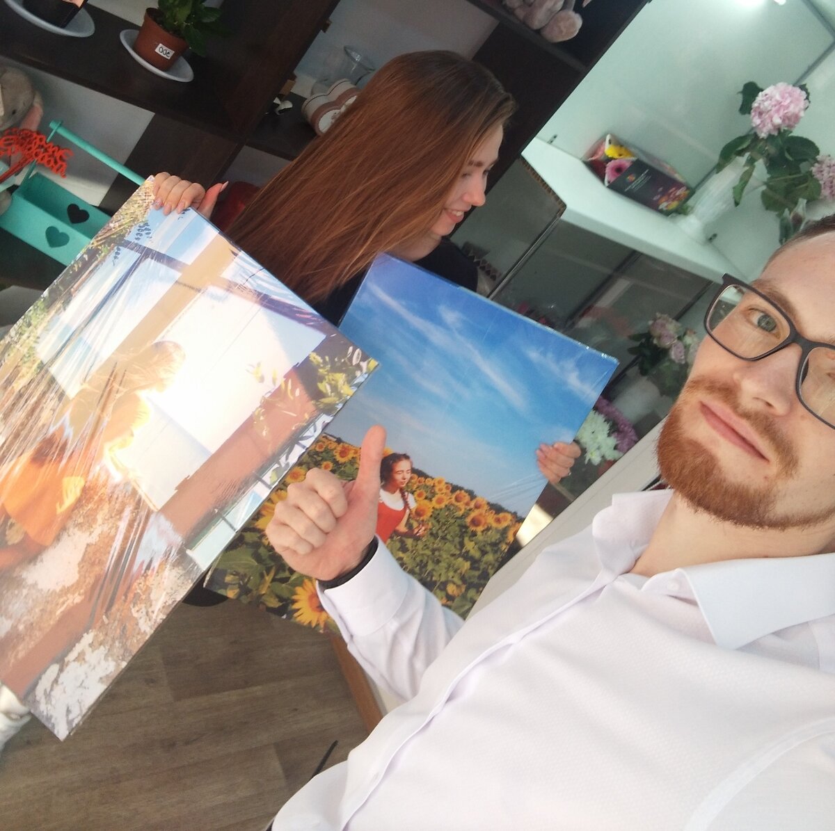 Доставляем портреты клиентам лично в руки!