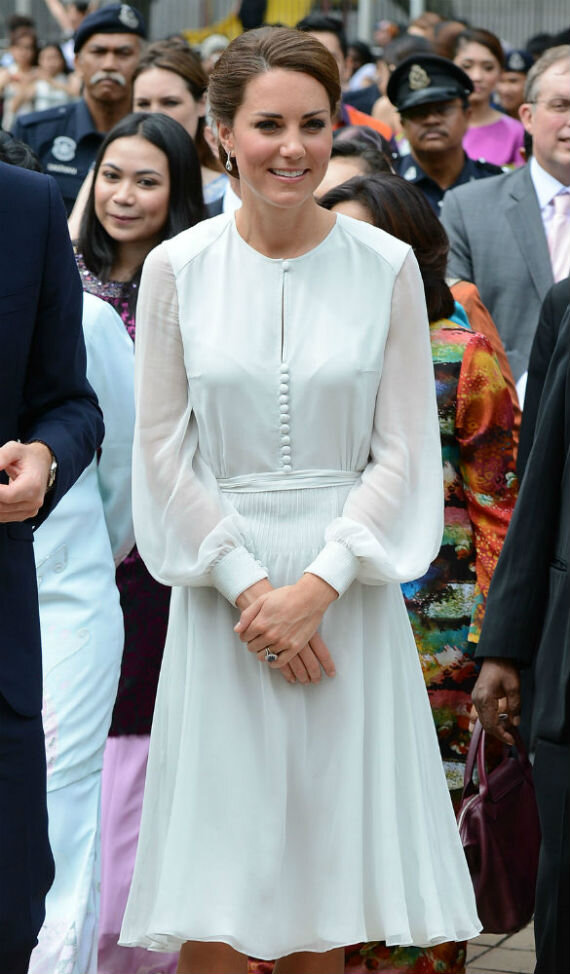 Кейт миддлтон белое платье