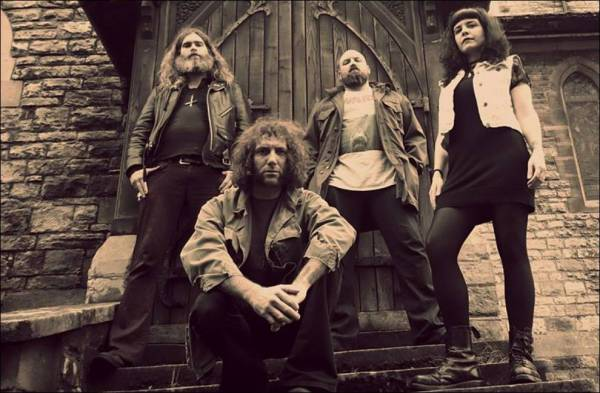                                                                  Группа "Dead Witches"