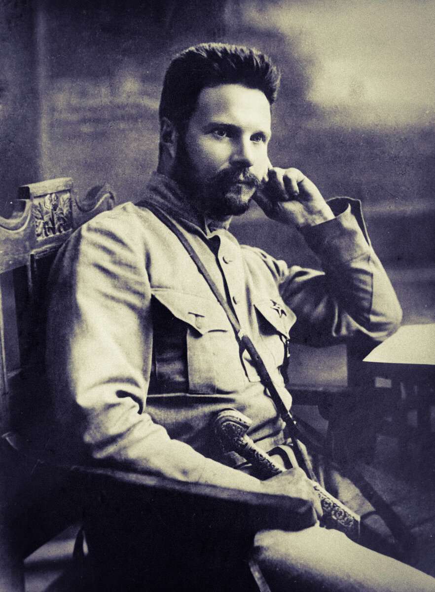 Фрунзе, политика, общество, 
