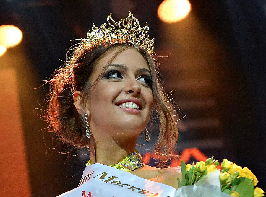 "Мисс Москва-2015" Оксана Воеводина.