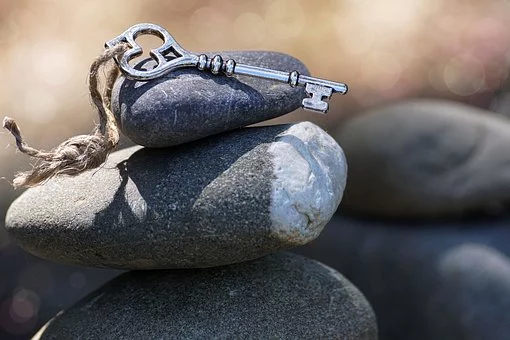 https://pixabay.com/photos/stones-balance-harmony-inspiration-3364324/