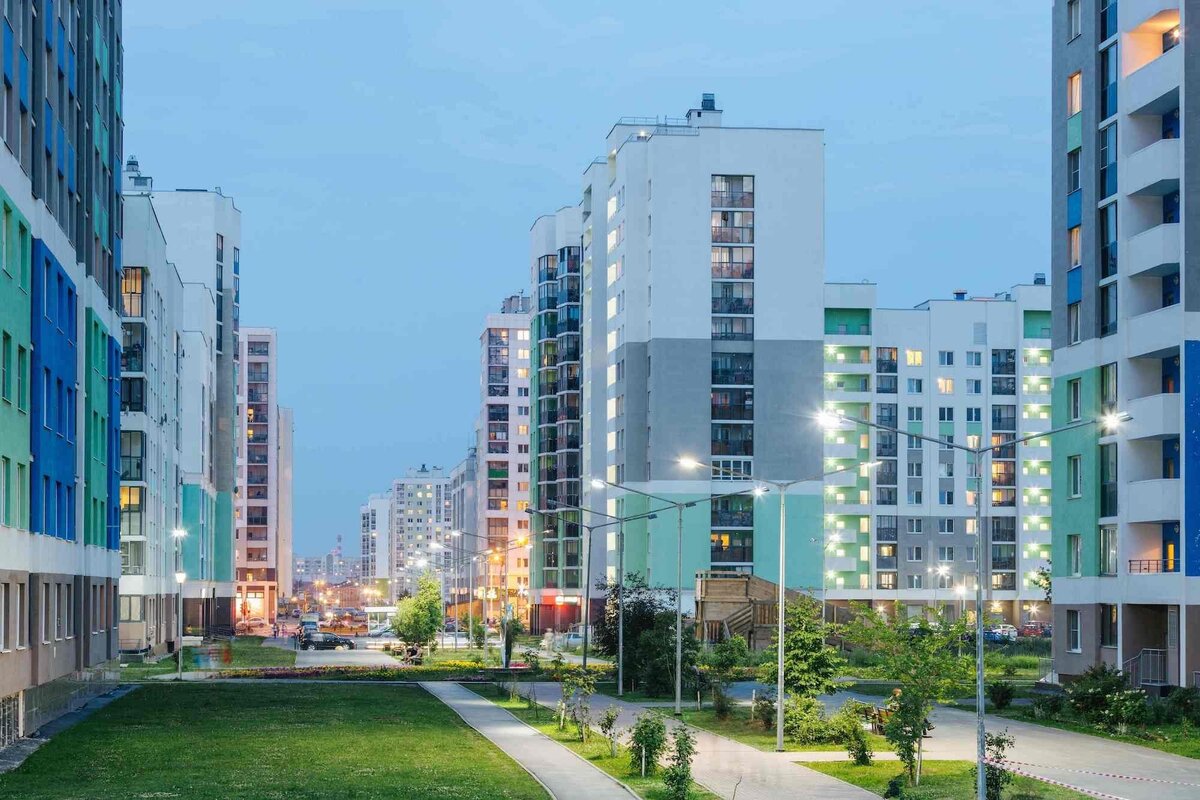 екатеринбург новый академический микрорайон. парадный квартал чернышевская. жилой комплекс. санкт-петербург ул парадная / пер виленский парадный квартал. красивые жилые районы.