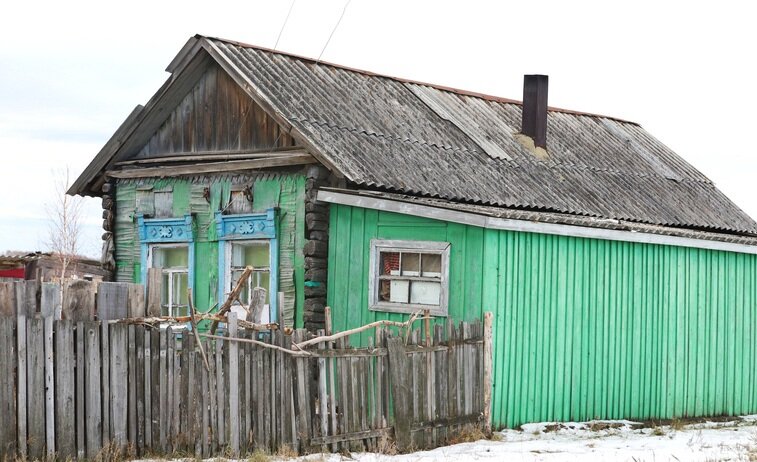 Ветерана сняли с очереди на жильё, и так нормально.