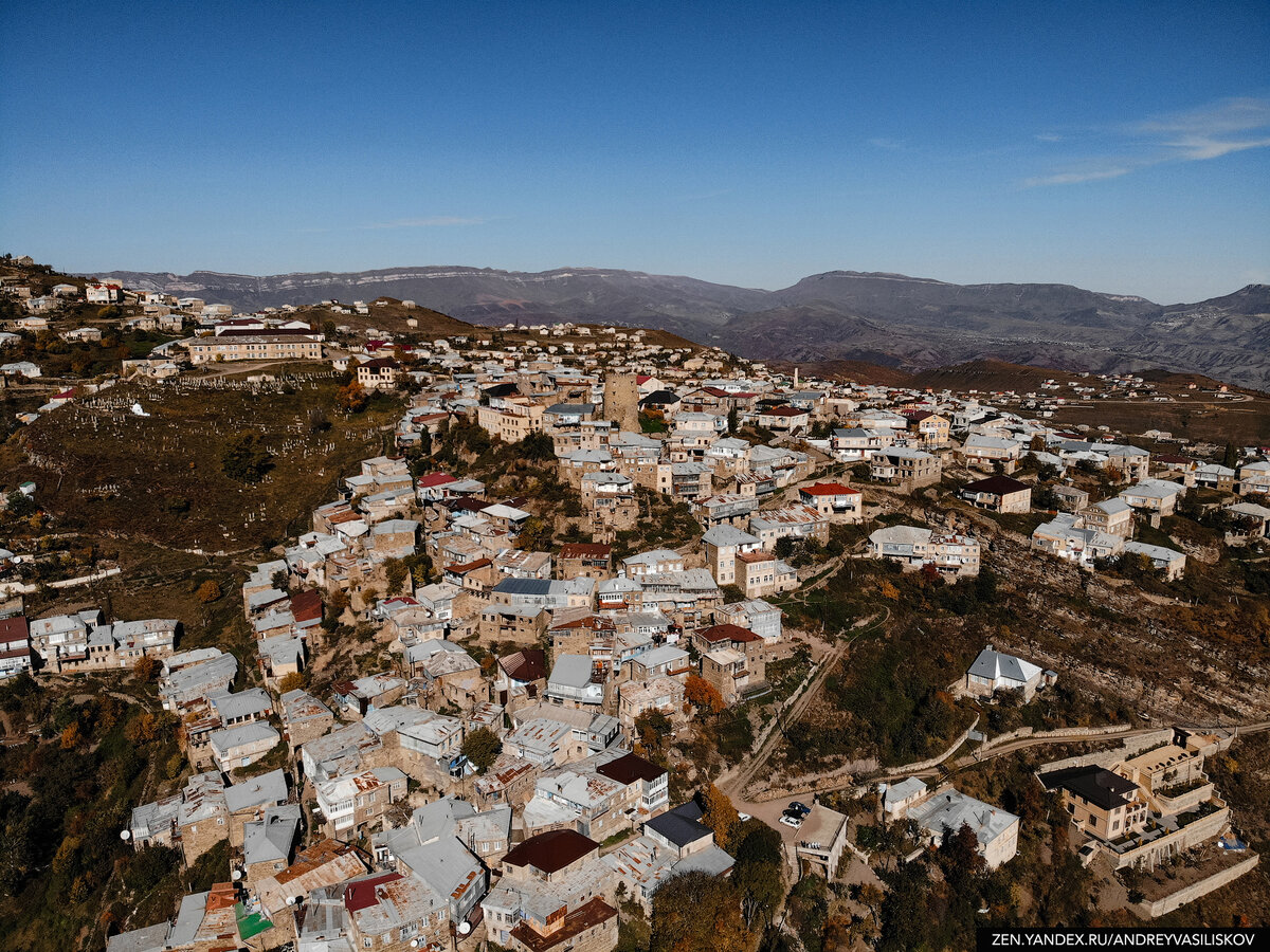 Старые Кубачи и Кубачинская башня