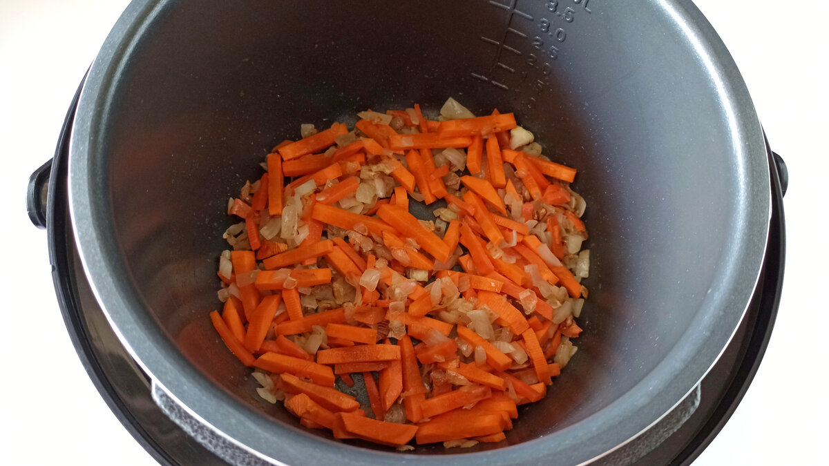 Овощное рагу с картошкой и мясом в мультиварке – рецепт