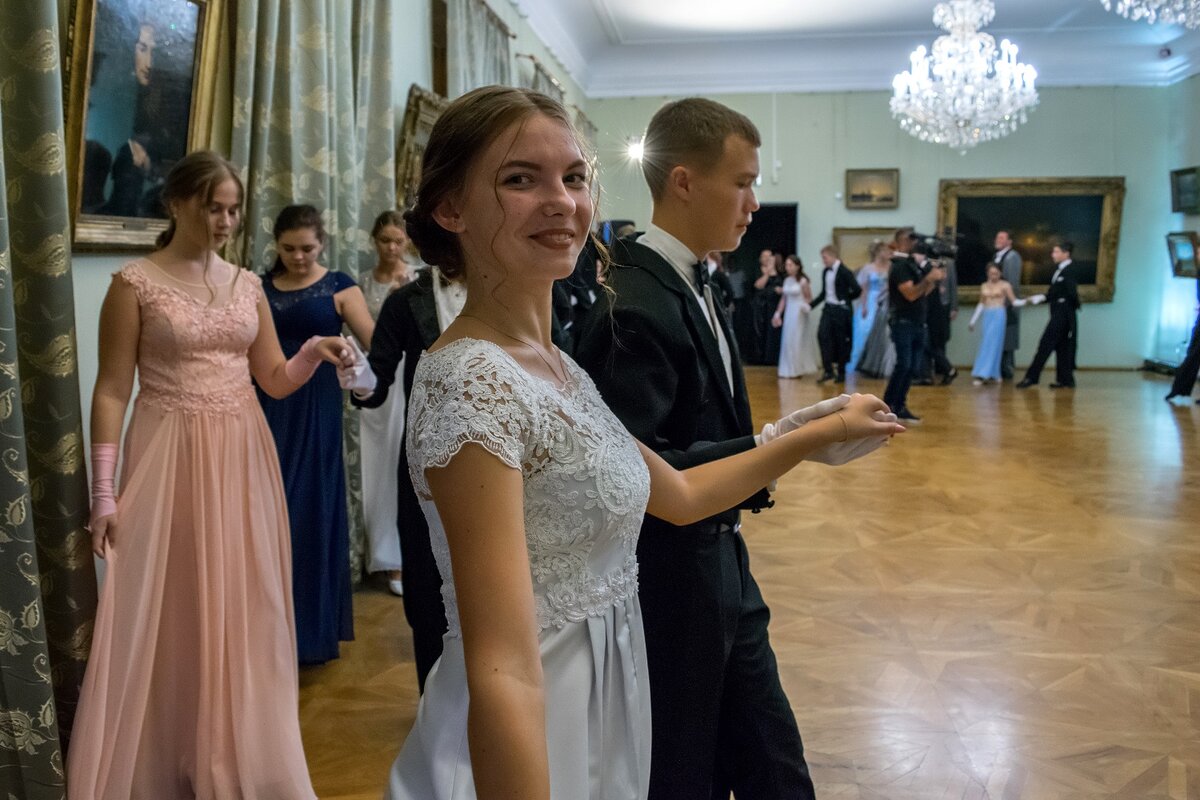 Благотворительный «Бал у Айвазовского» / Фото: пресс-служба МОО «Русское единство»