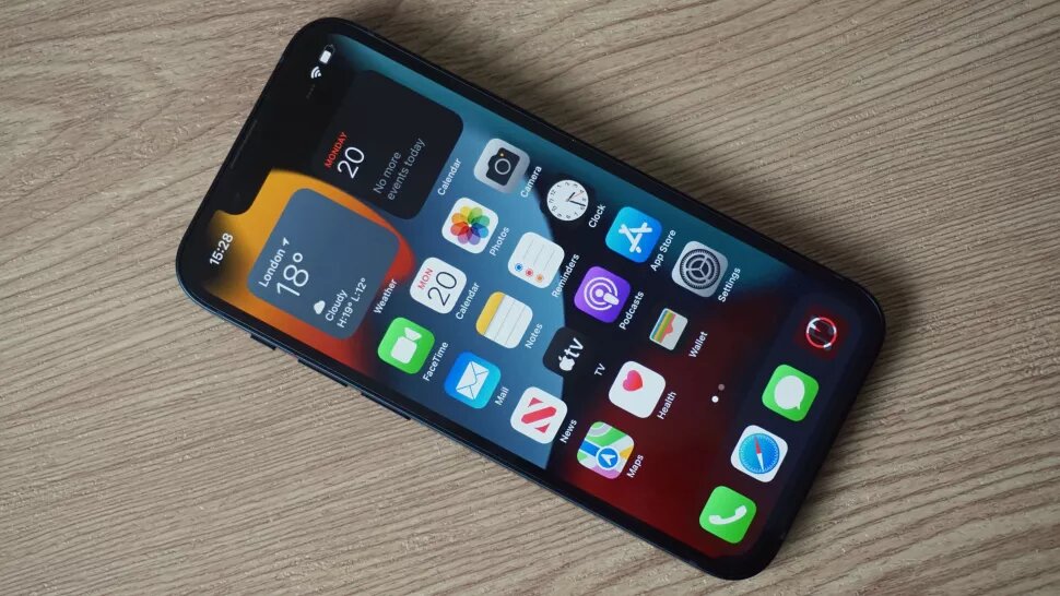 Как настроить новый iPhone и подготовить старое устройство к продаже