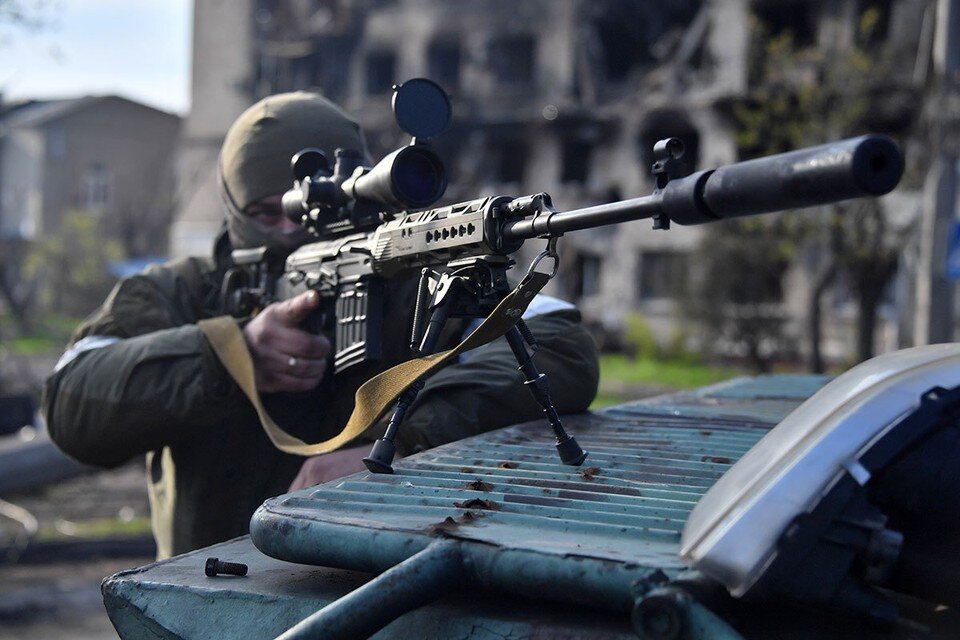     Продолжаем знакомить с героями спецоперации «Z» - участниками боевых действий на Донбассе. Владимир ВЕЛЕНГУРИН