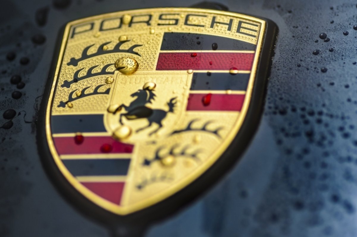    Porsche представил кроссовер Cayenne Turbo E-Hybrid