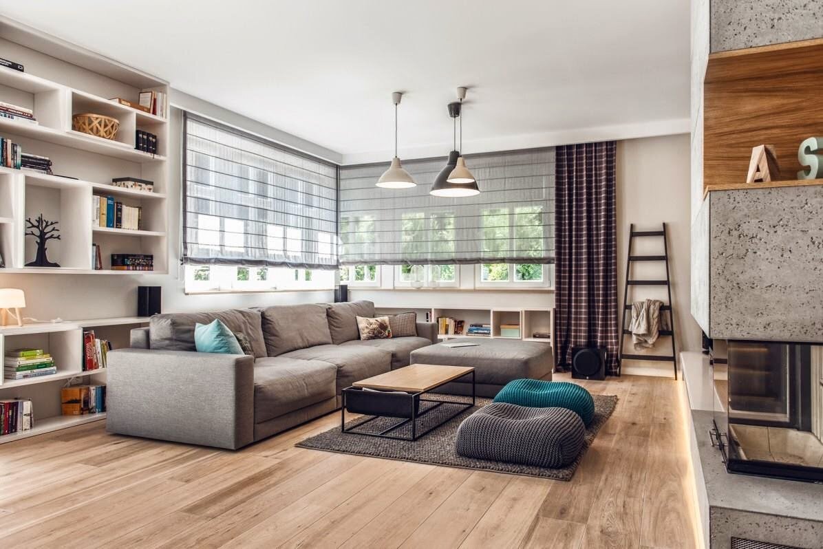 На фото: Интерьер современной гостиной 2019 года