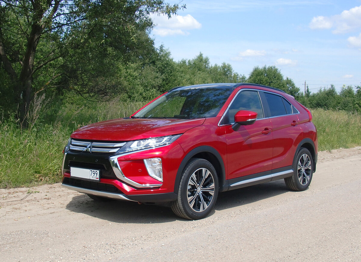 Мицубиси Эклипс кросс. Мицубиси Эклипс кросс 2018. Mitshubisi Eclips gross. Mitsubishi Eclipse Cross 2018.