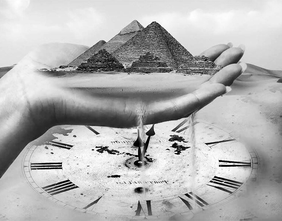 Картинка символизирующая пески времени.