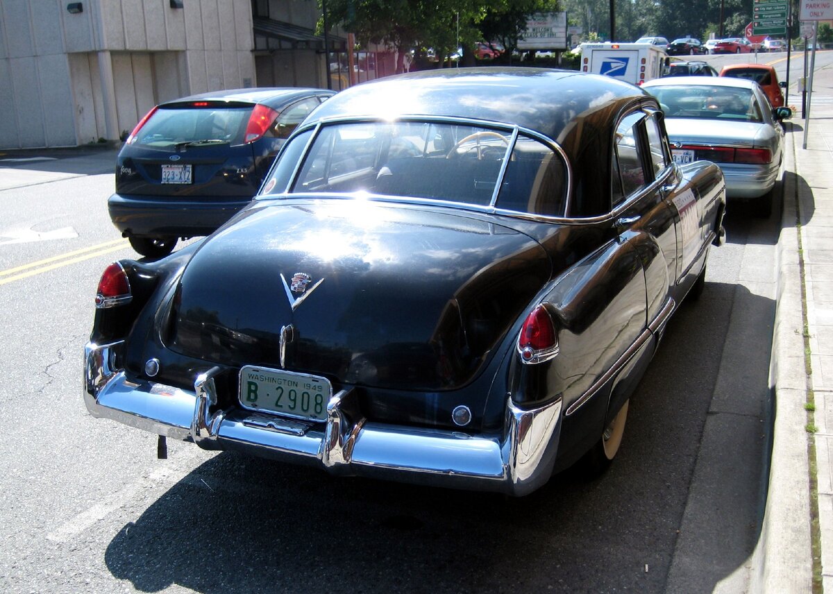 Cadillac 1948