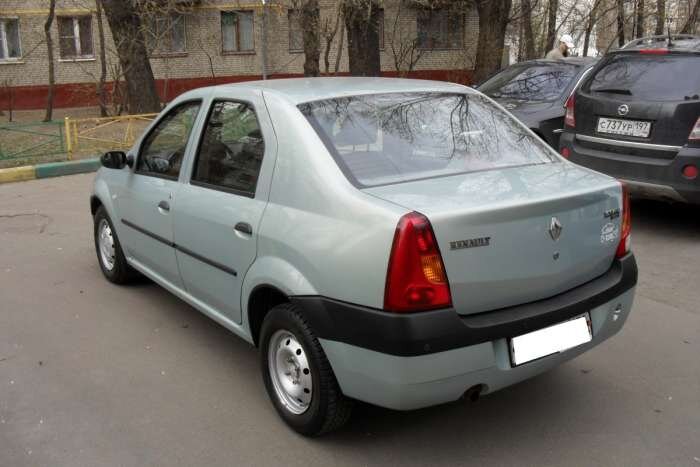 Renault logan 2006 год