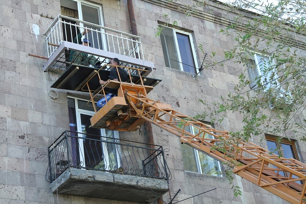 Ремонт ограждения балкона в многоквартирном доме