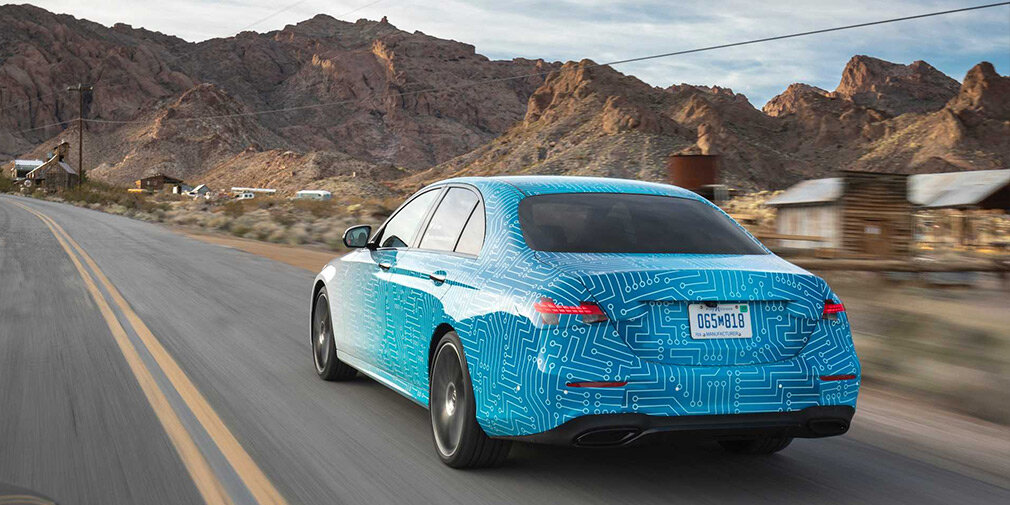 Класс 2020 года фото Mercedes-Benz анонсировала обновлённый E-Class с оригинальным рулём Wylsacom Дзе
