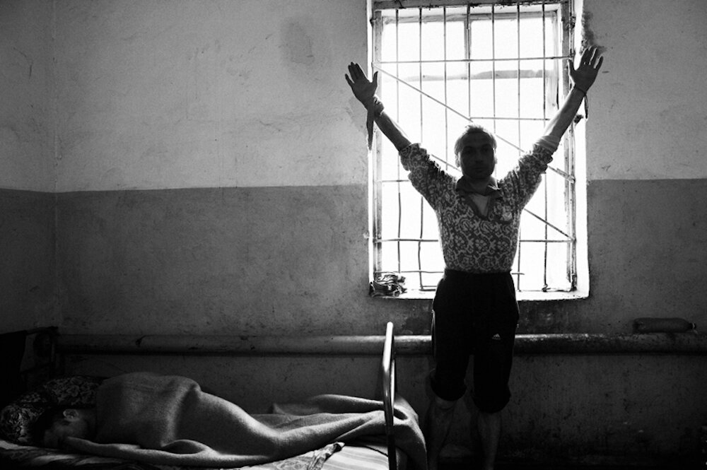 Фото снято #tanyagodard в психиатрической больнице в Абхазии