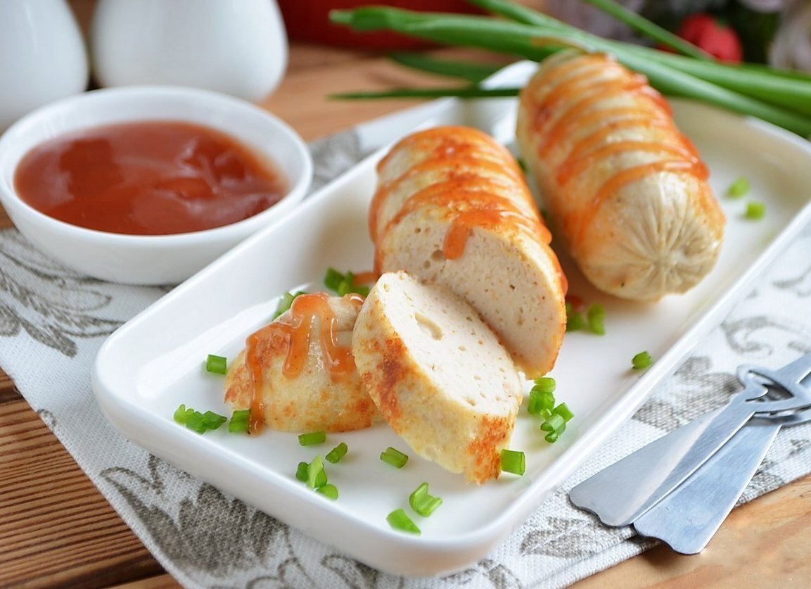 Сосиски из куриного филе 