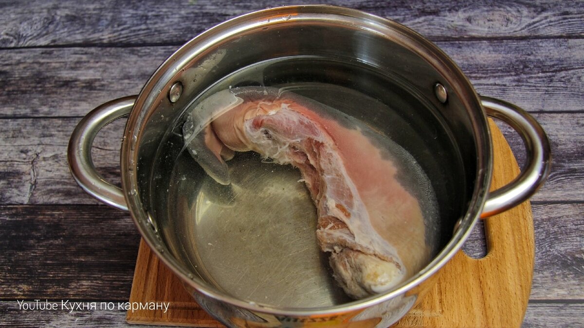 Как варить свиной язык в кастрюле рецепт с фото пошагово