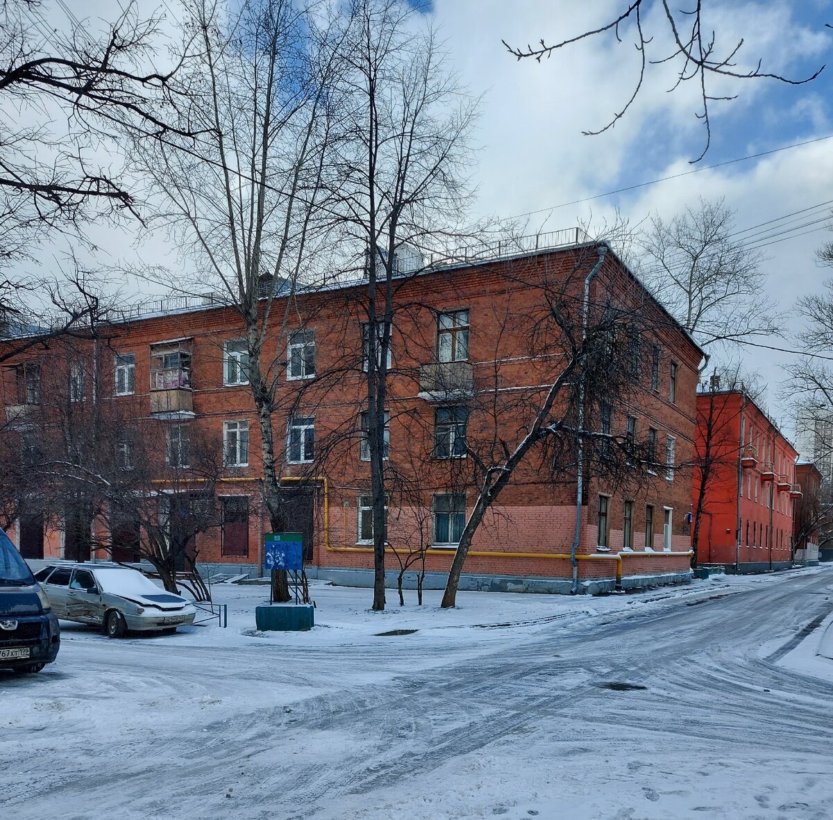 Москва это не только Тверская и Сити.