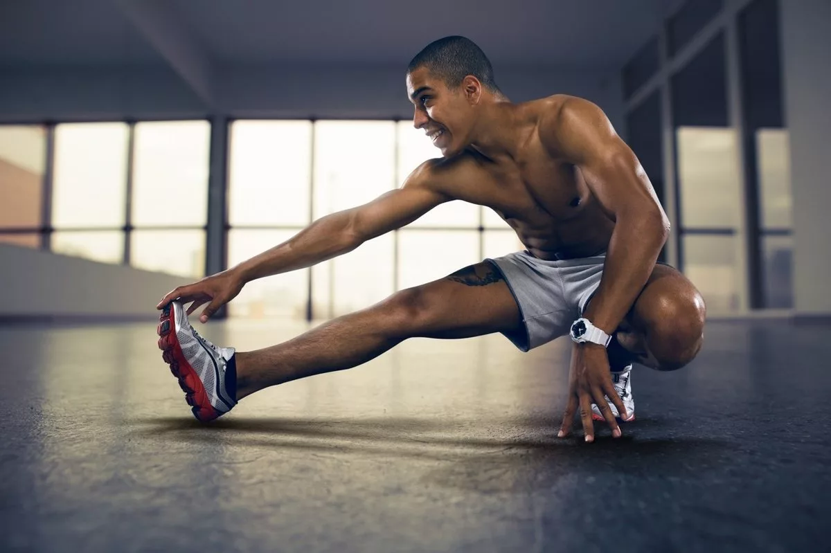 Sport men. Тренировка спортсменов. Мужчина спортсмен. Споцмены на тренировке. Спортивные парни.