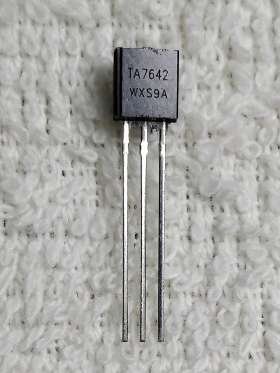  микросхема TA7642  