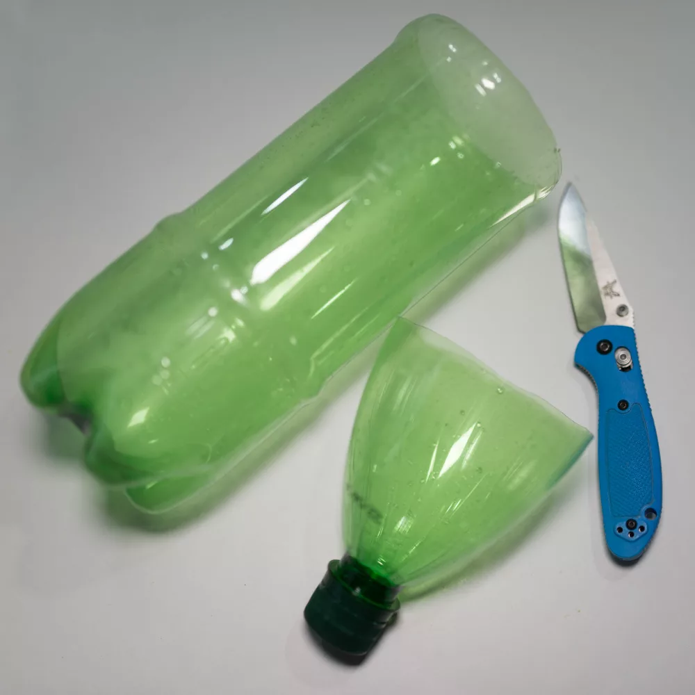 потделка из пластиковой бутылке. поделка из пластиковой бутылки. поделки из пластиковых бутылок своими руками. поделки из пластмассовых бутылок своими руками. изделия из пэт бутылок.