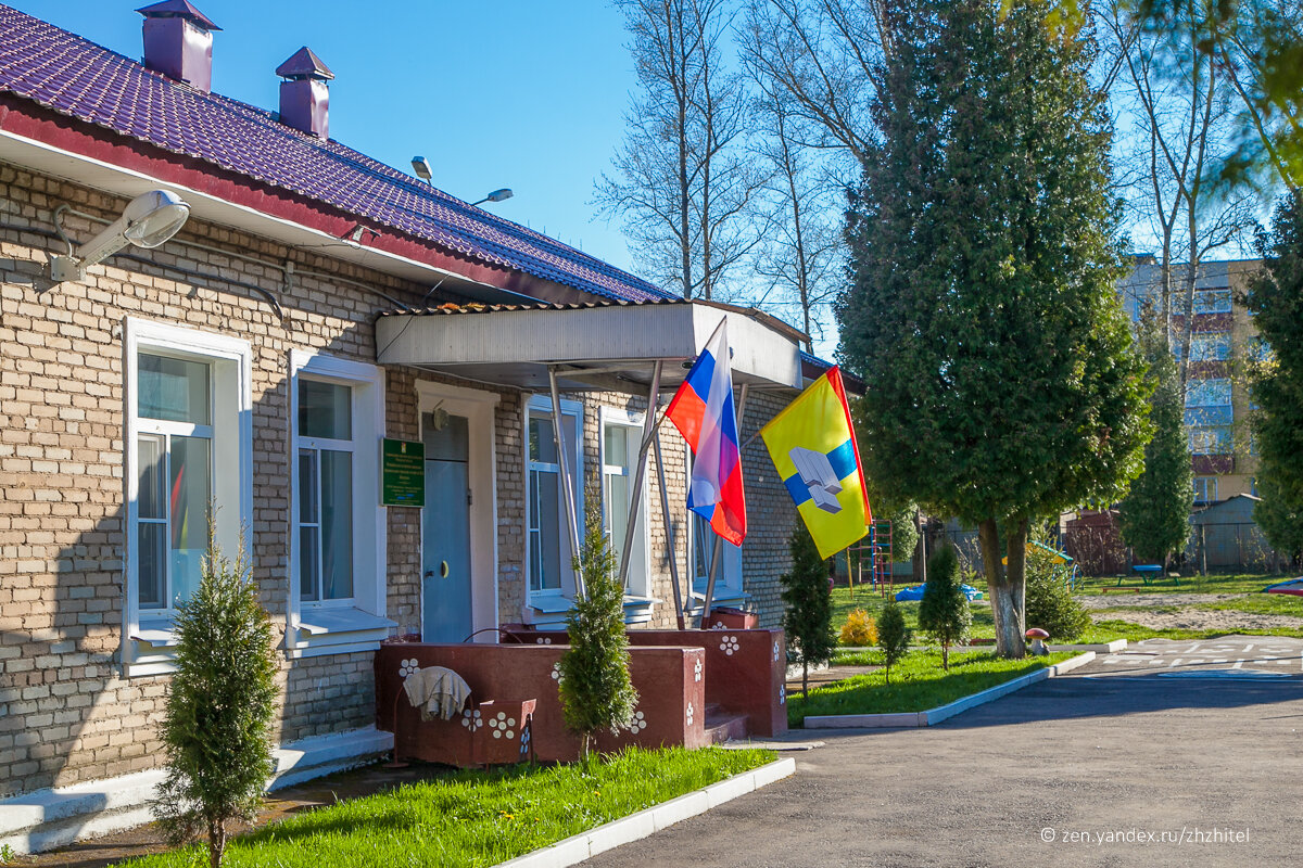 Прогулялся по бывшему военному городку Белые Столбы-2. Вот, что с ним стало  | ЖЖитель: путешествия и авиация | Дзен