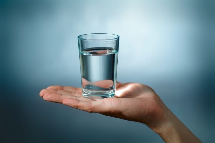Стакан воды