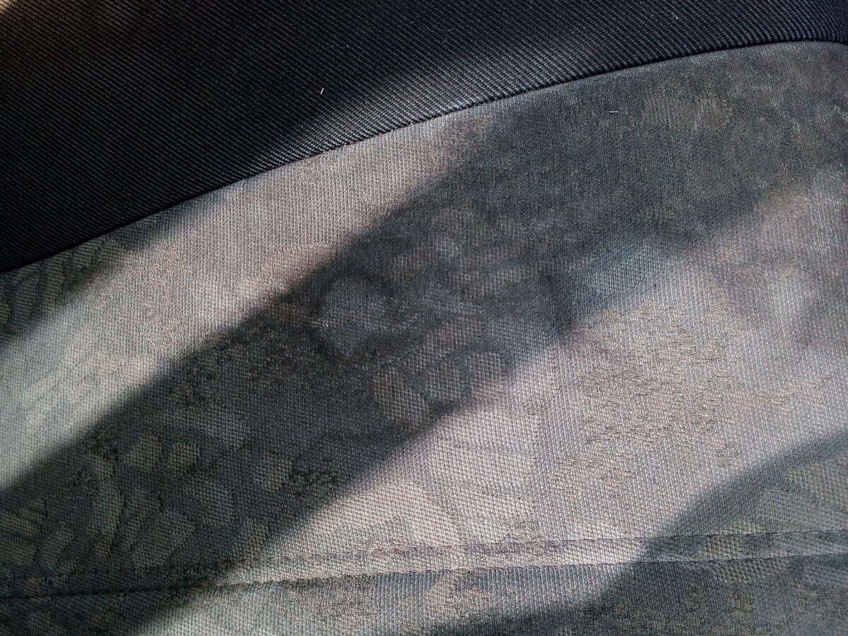 Нужно было делать больше фото грязных сидений) Фото с личного архива