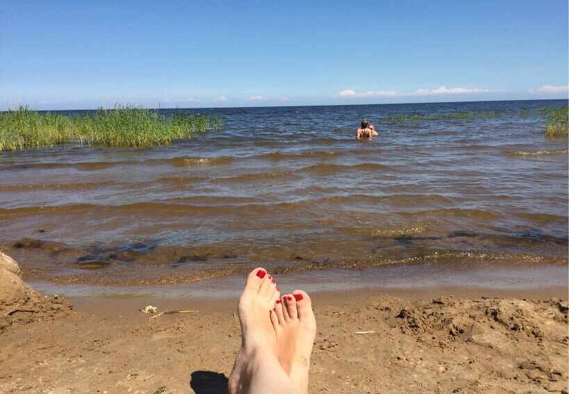 В этом году удалось поплавать пока только в Ладожском озере (собственное фото)