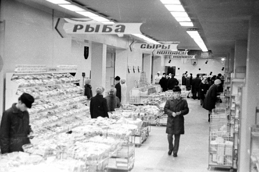 Рада приветствовать вас, дорогие читатели!
Сегодня я хочу рассказать вам о 70-х годах прошлого века. Время было просто удивительное! Наверно, самое спокойное время за всю историю Советского союза.-6-5