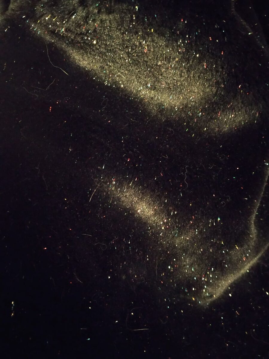 Замечательный мех с люрексом.