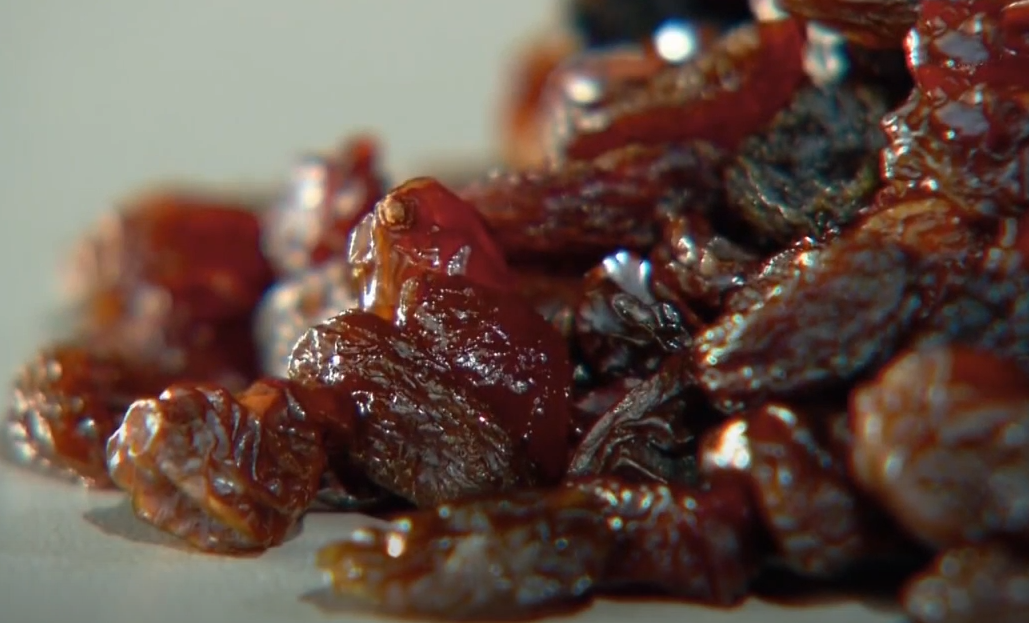 Виноград собаке